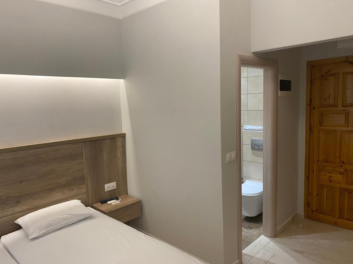 Hotel Filoxenia Néoi Póroi Eksteriør bilde